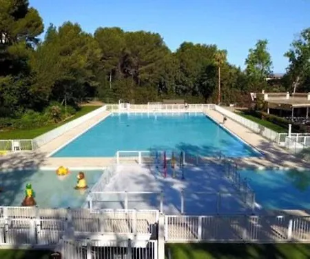 Apartmán Domaine De La Coudouliere, Calme, Sans Vis A Vis, Proche Mer, Piscine *